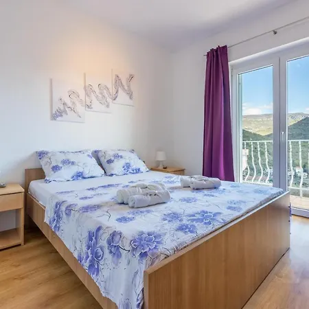 Apartment Trossana *