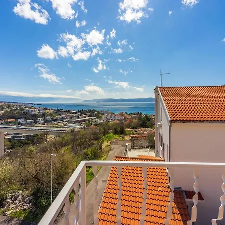 Apartament Trossana *