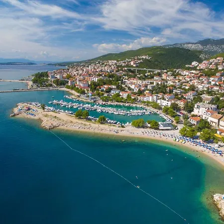 Trossana Apartament *